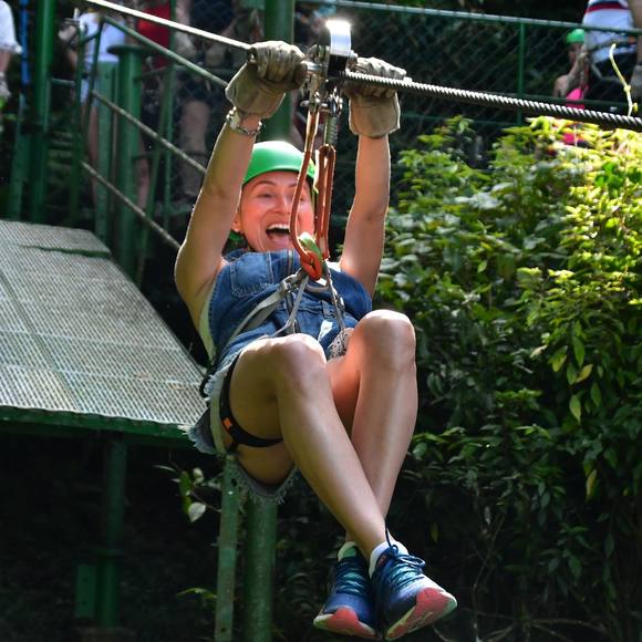 Meet your Posher, Ericka - Picture 1 of 1